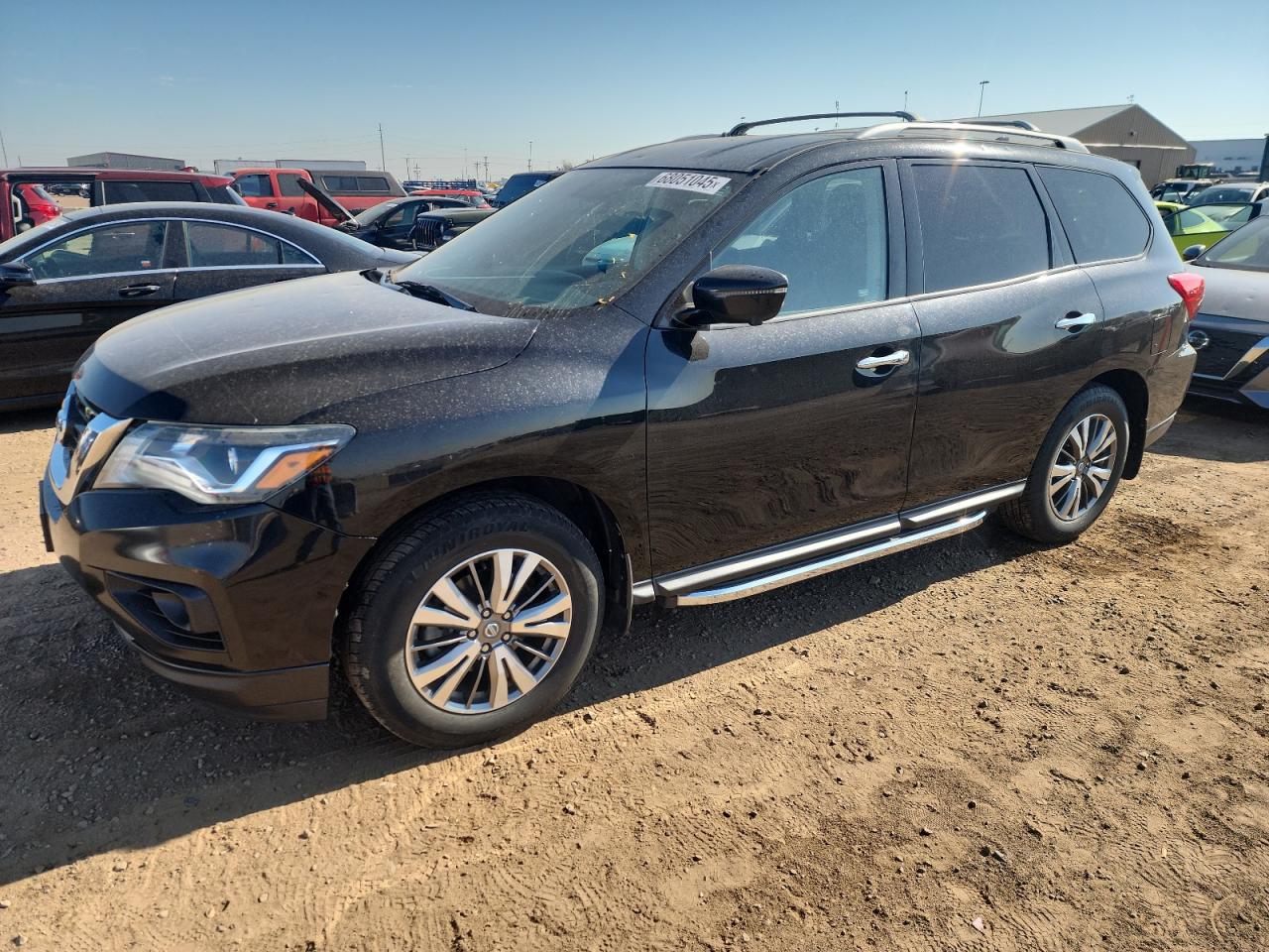 NISSAN PATHFINDER 2019