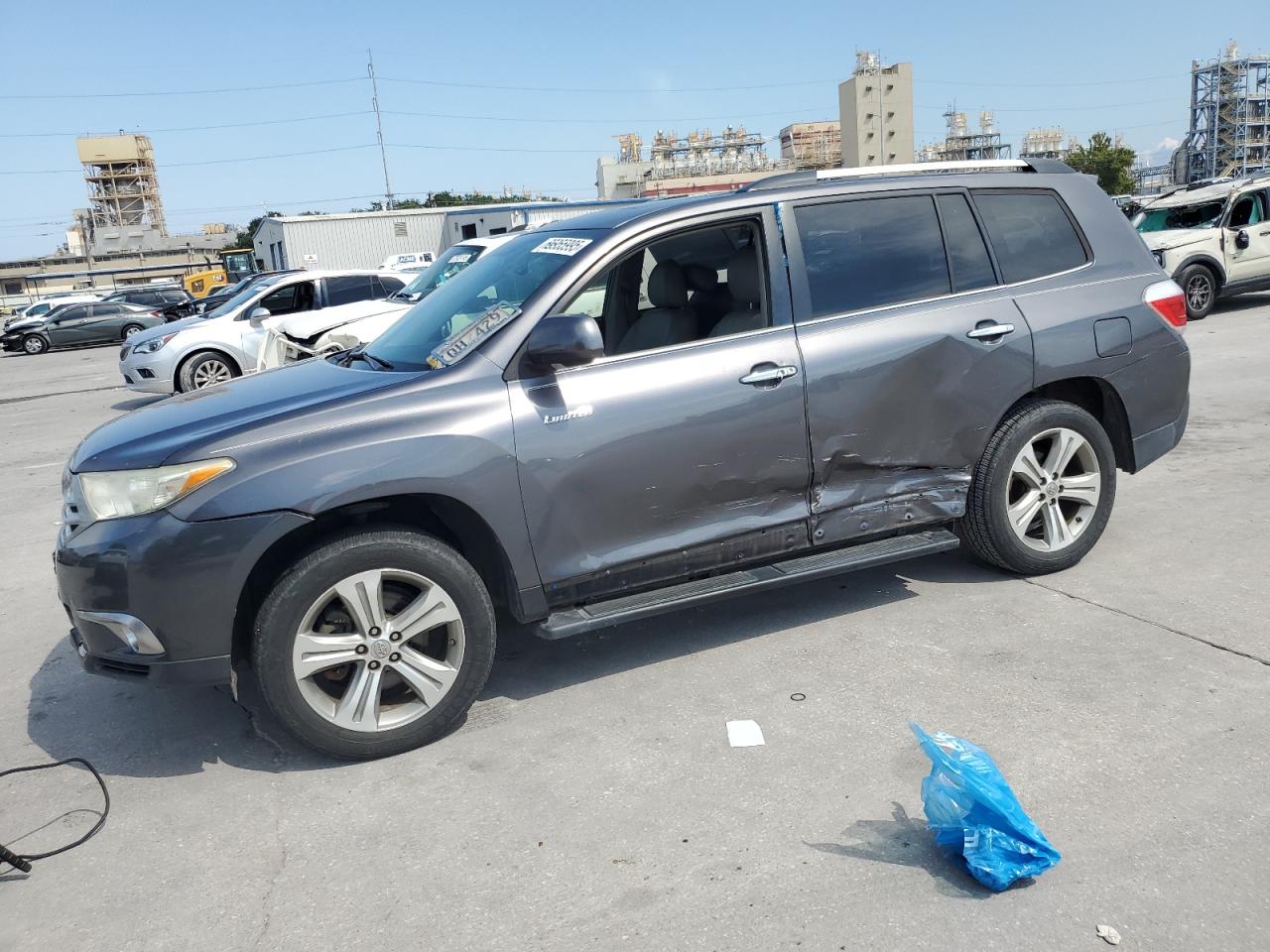 TOYOTA HIGHLANDER 2011