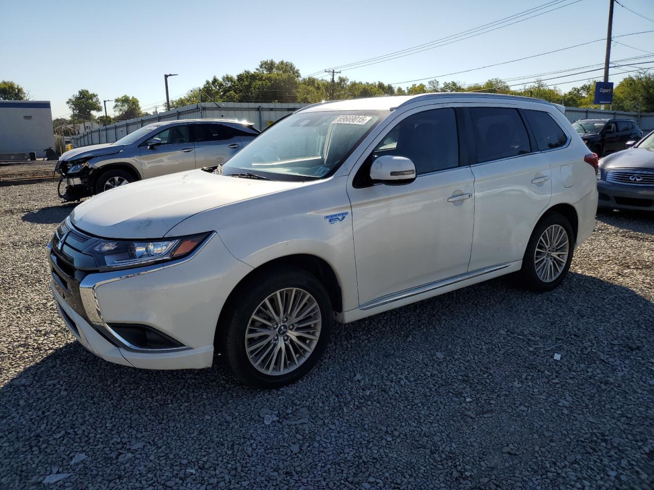 MITSUBISHI OUTLANDER 2022