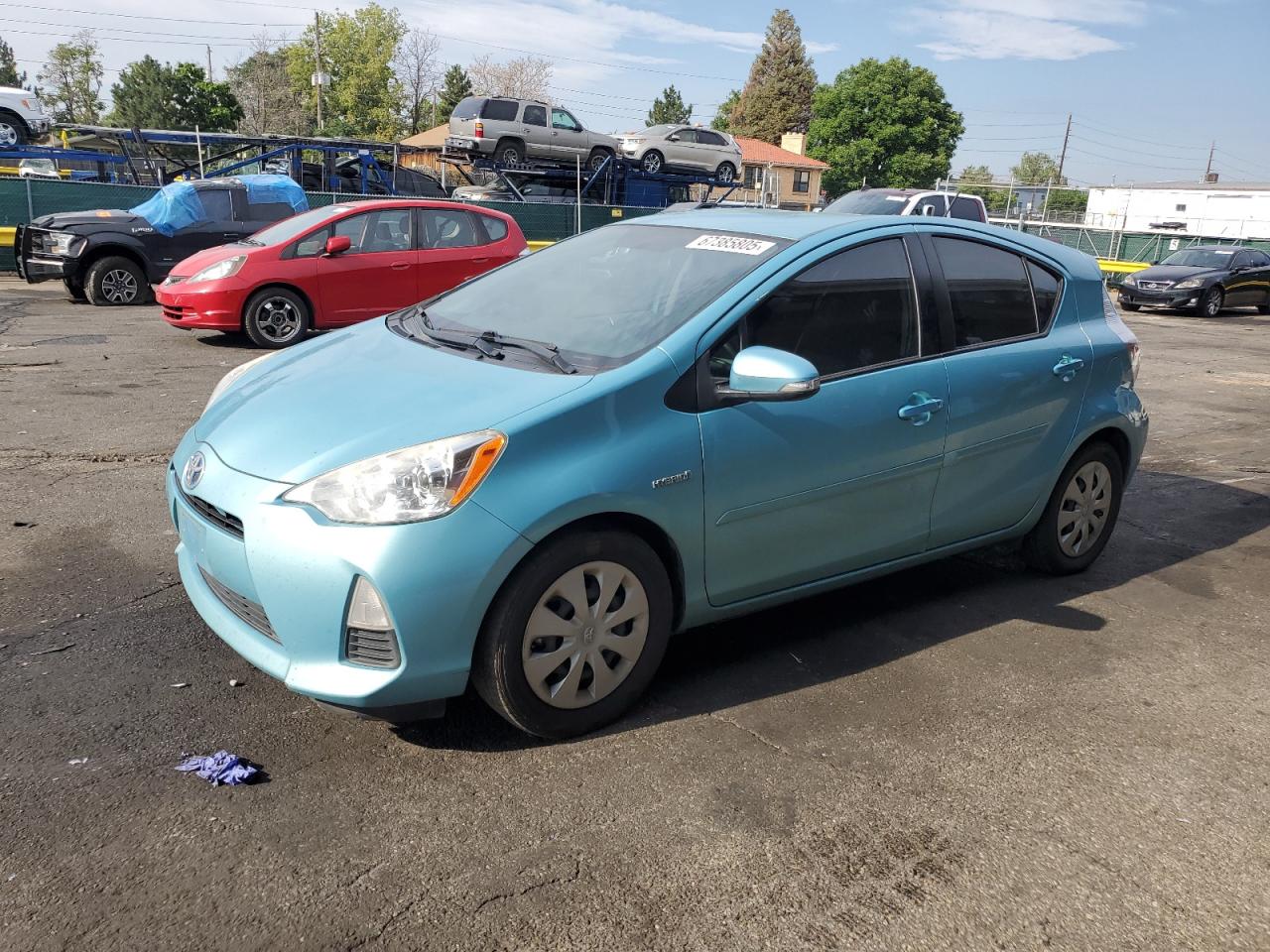 TOYOTA PRIUS C 2013