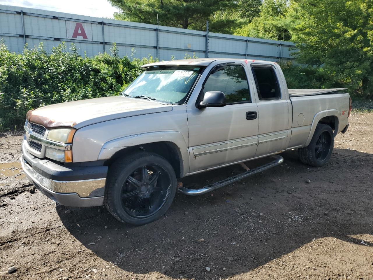 CHEVROLET SILVERADO 2004