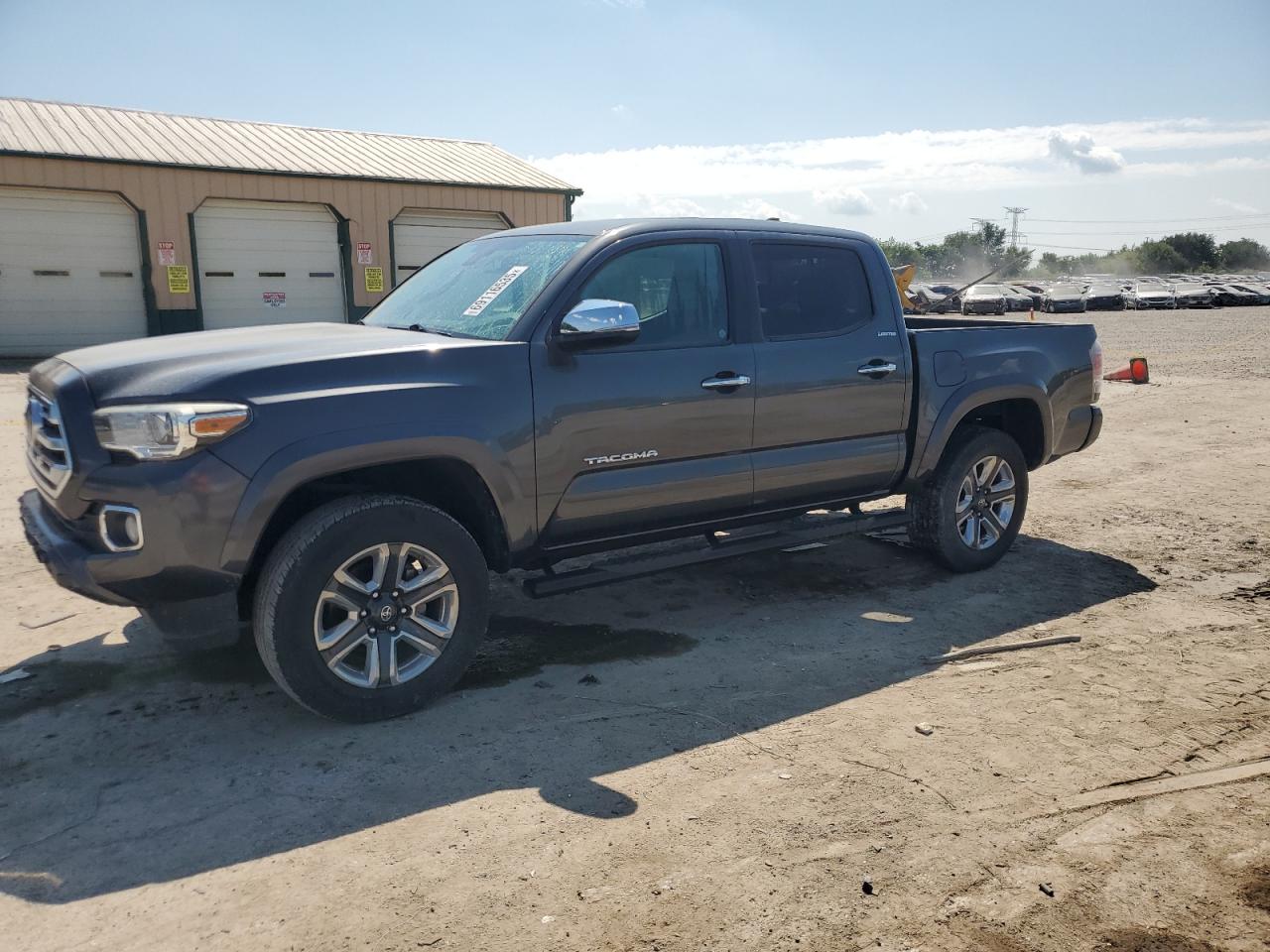TOYOTA TACOMA DOU 2019