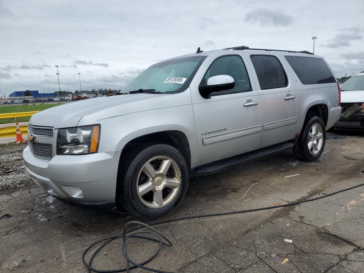 CHEVROLET SUBURBAN K 2013