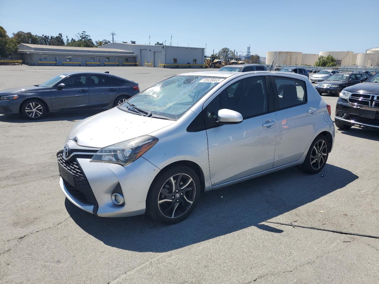 TOYOTA YARIS 2015