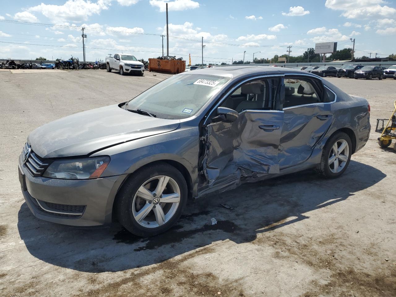 VOLKSWAGEN PASSAT SE 2012
