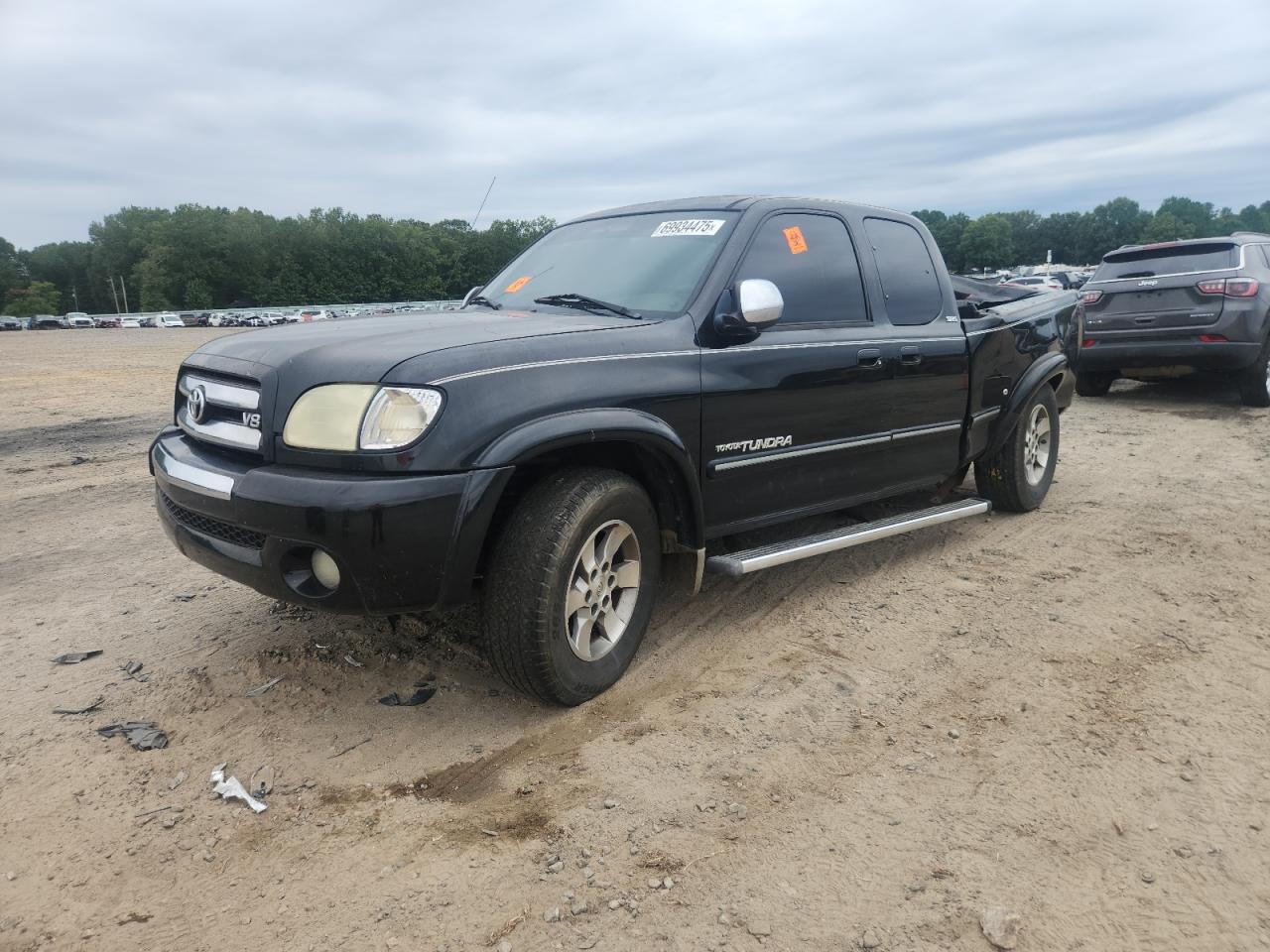 TOYOTA TUNDRA ACCESS CAB SR5 2003