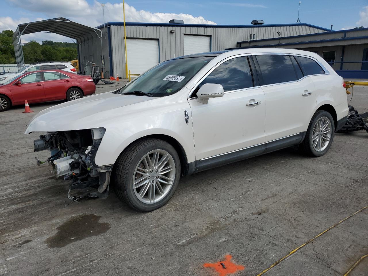 LINCOLN MKT 2019