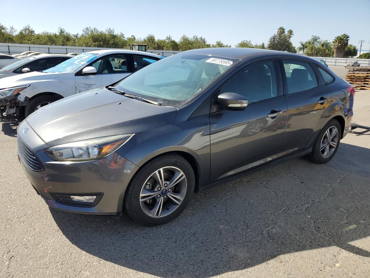 FORD FOCUS SE 2017