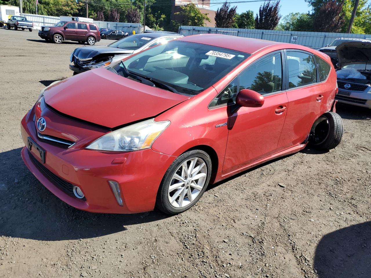 TOYOTA PRIUS V 2012