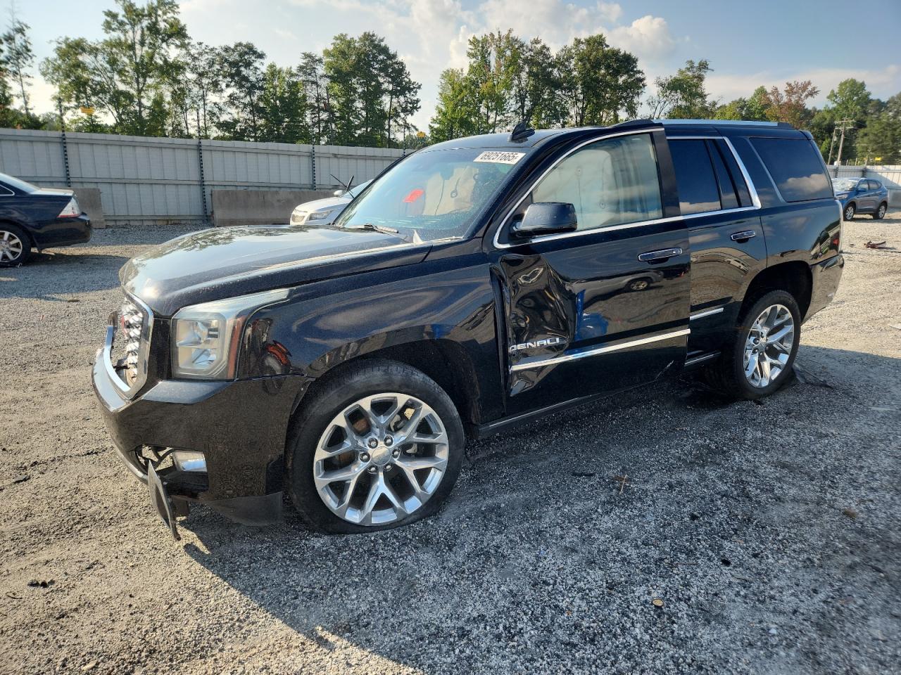 GMC YUKON DENA 2018