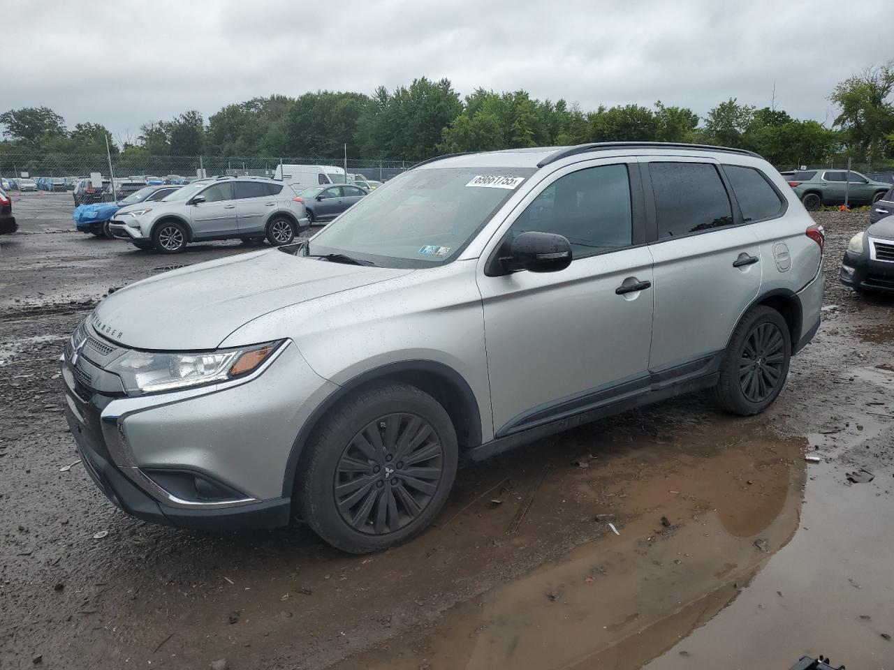 MITSUBISHI OUTLANDER 2020