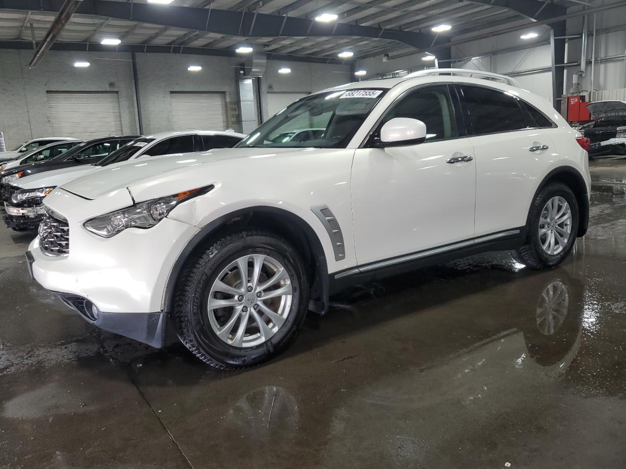 INFINITI FX35 2009