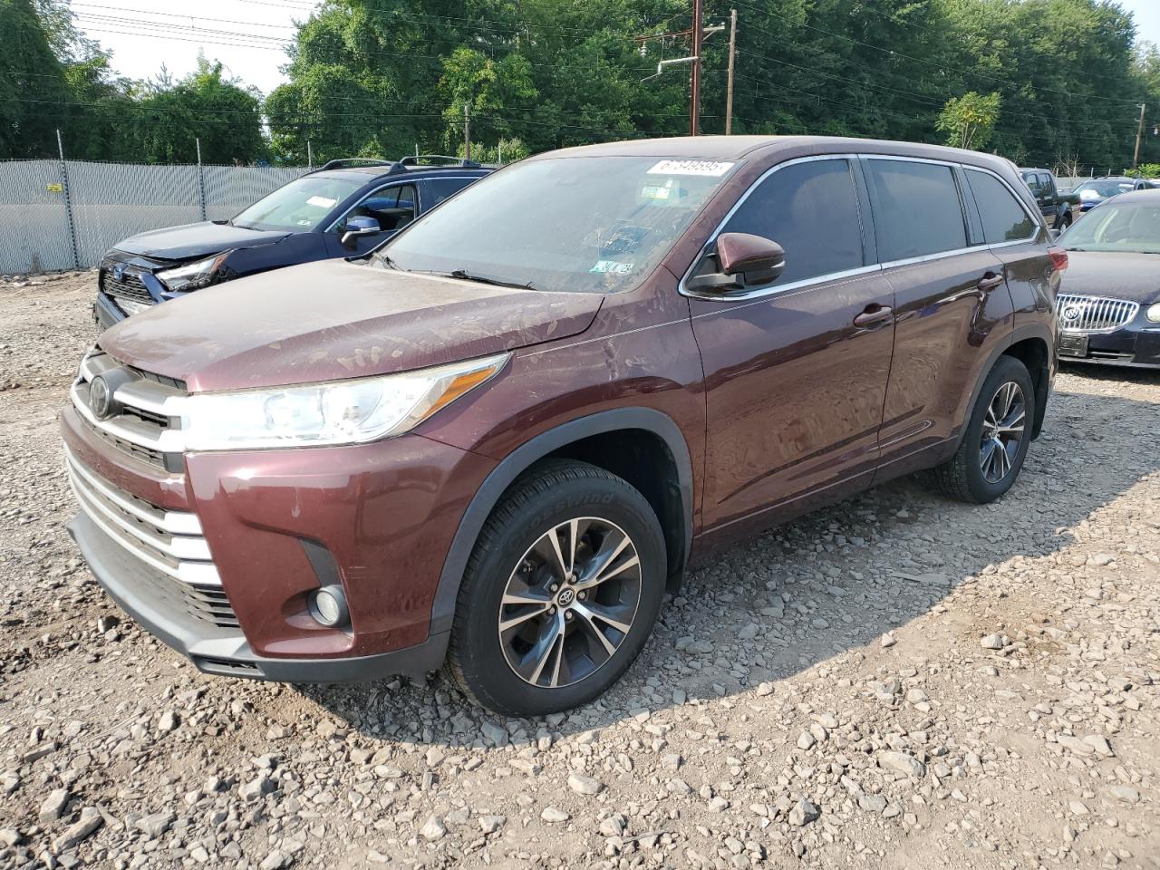 TOYOTA HIGHLANDER 2018