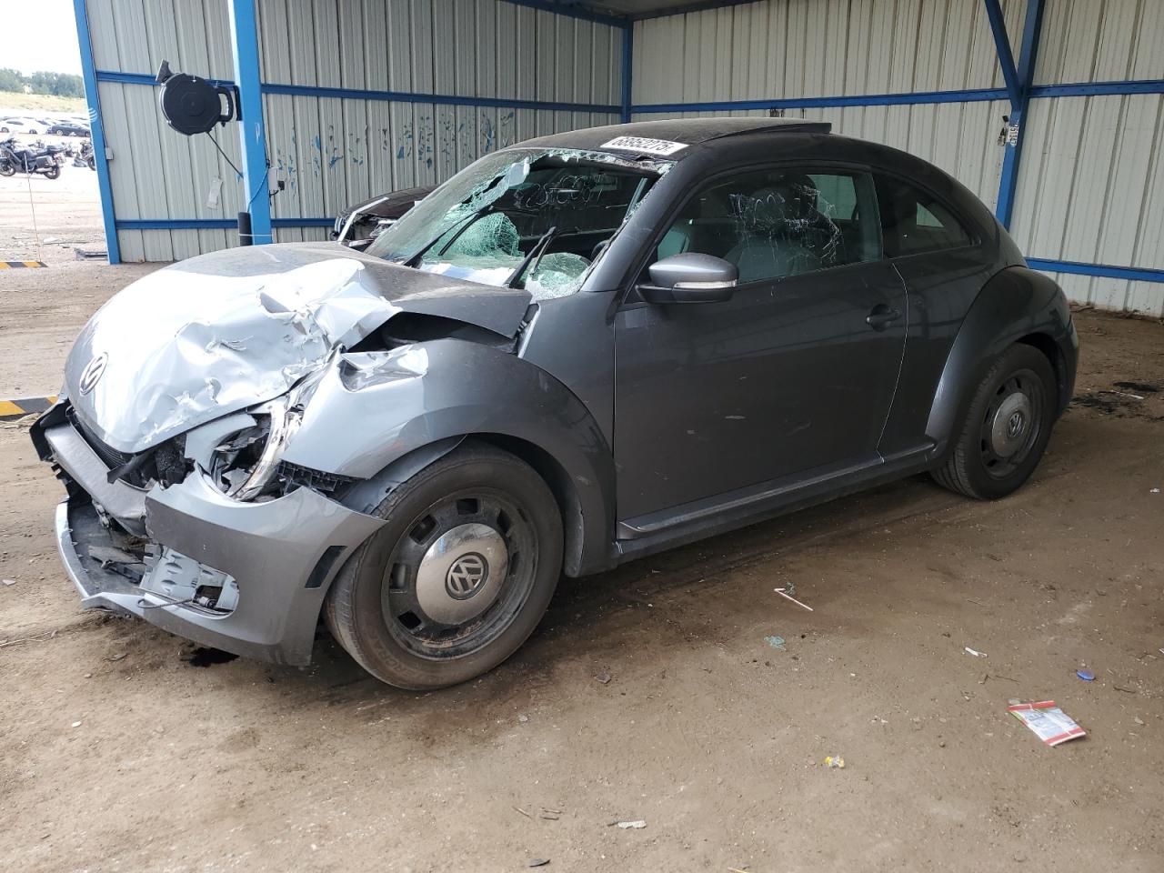 VOLKSWAGEN BEETLE 2014
