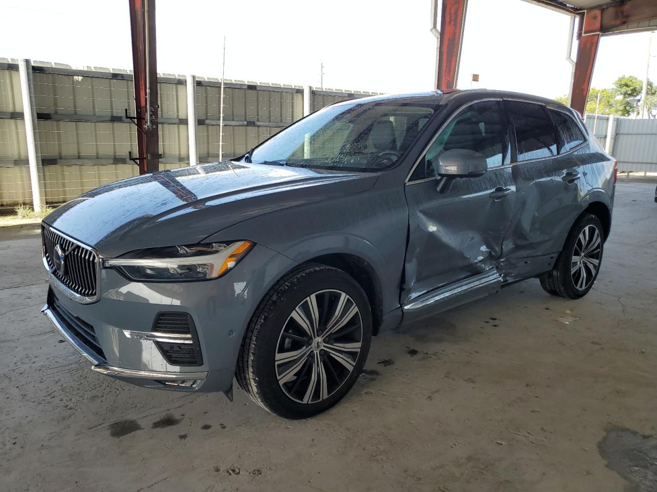 VOLVO XC60 PLUS 2023