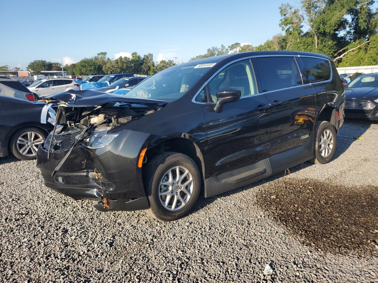 CHRYSLER VOYAGER LX 2023