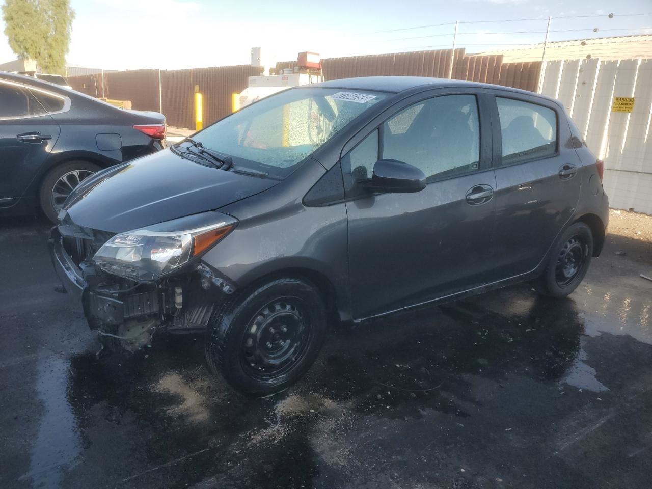 TOYOTA YARIS 2015