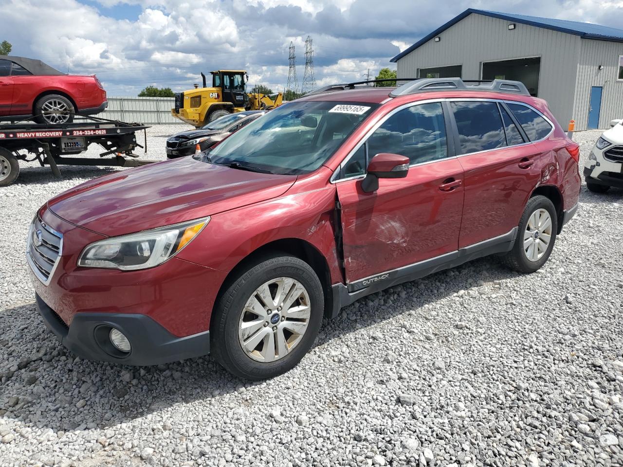 SUBARU OUTBACK 2. 2016