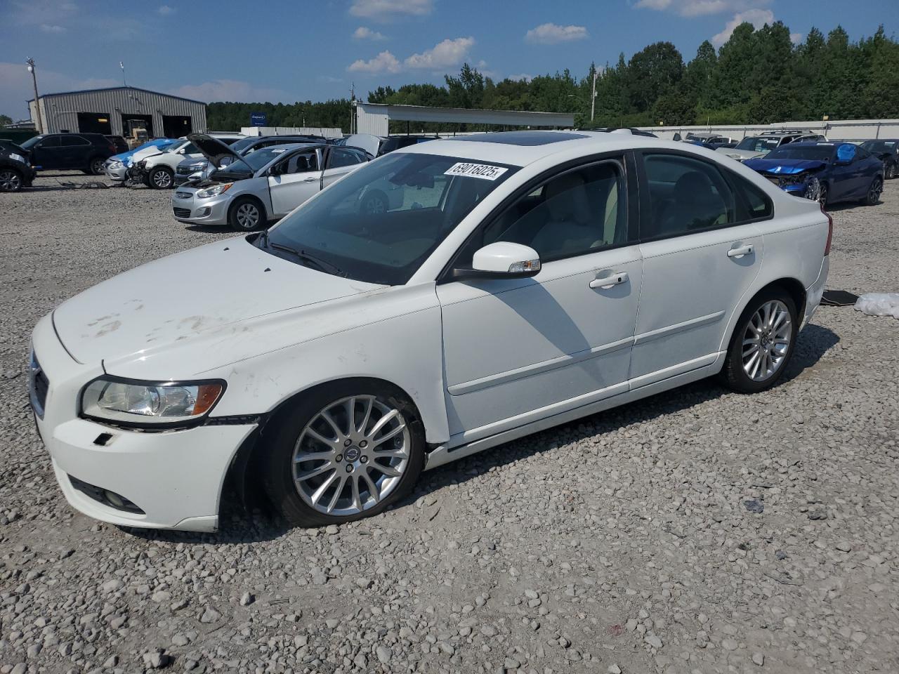 VOLVO S40 2.4I 2010