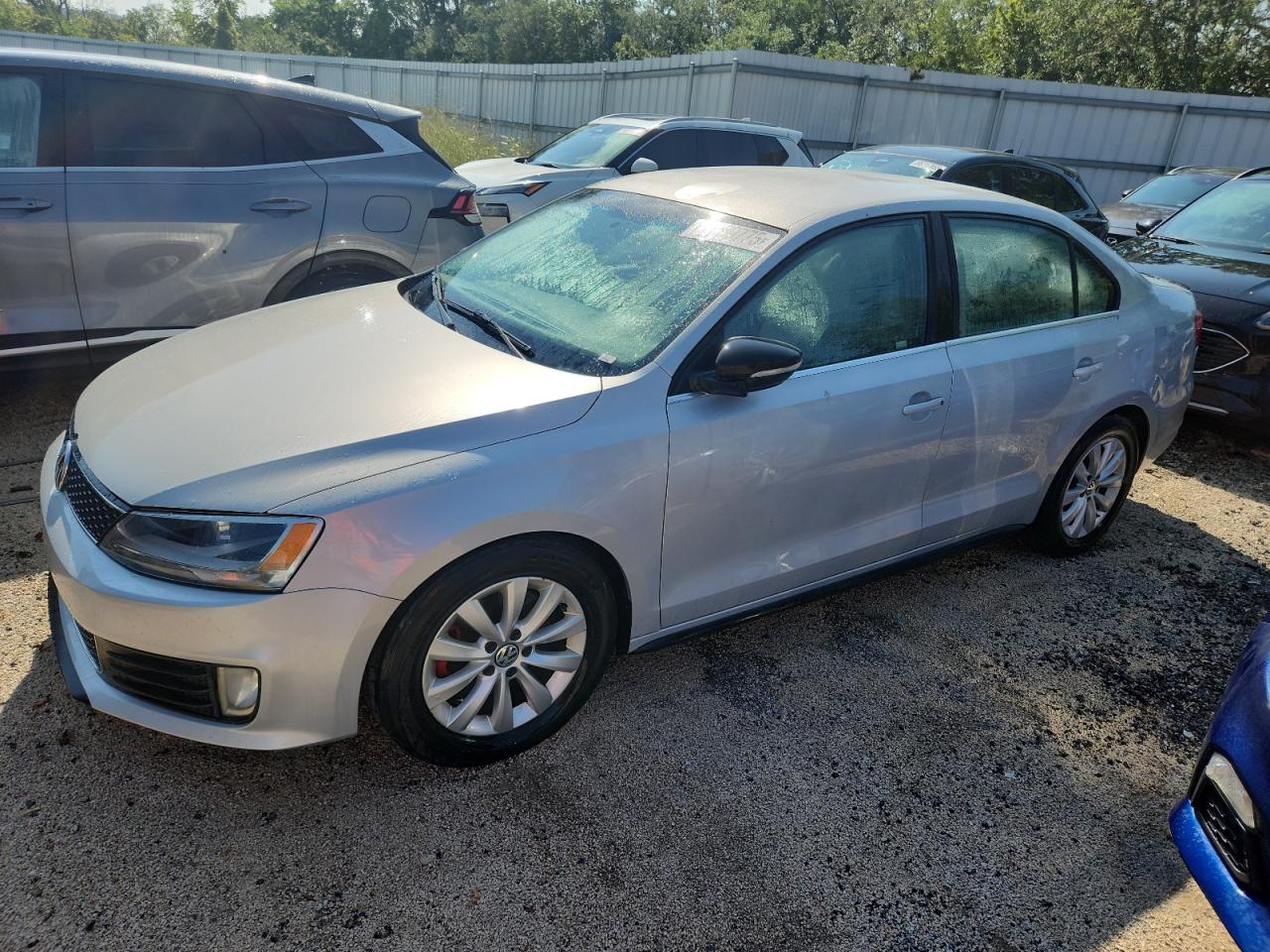 VOLKSWAGEN JETTA GLI 2013