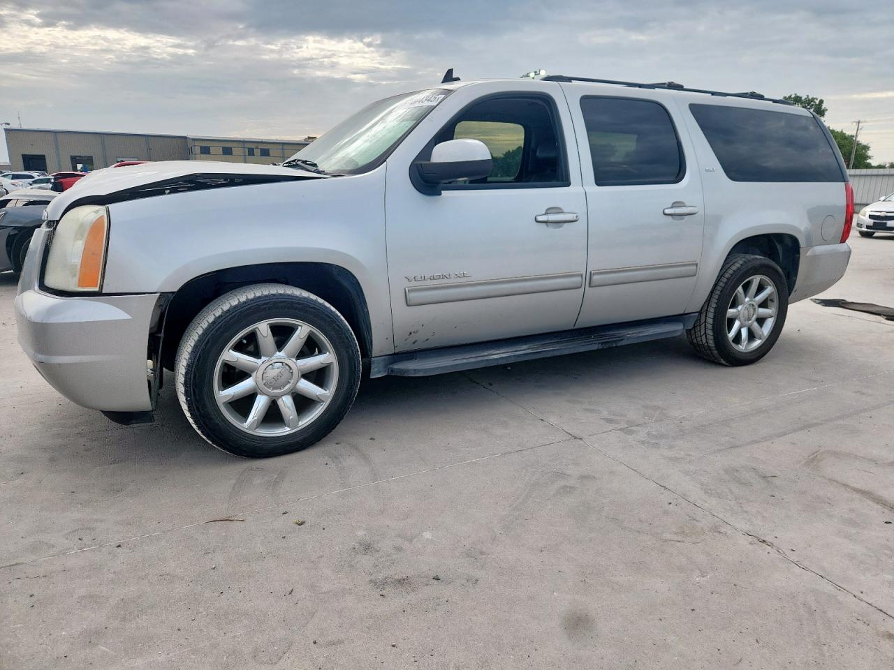 GMC YUKON XL C 2012