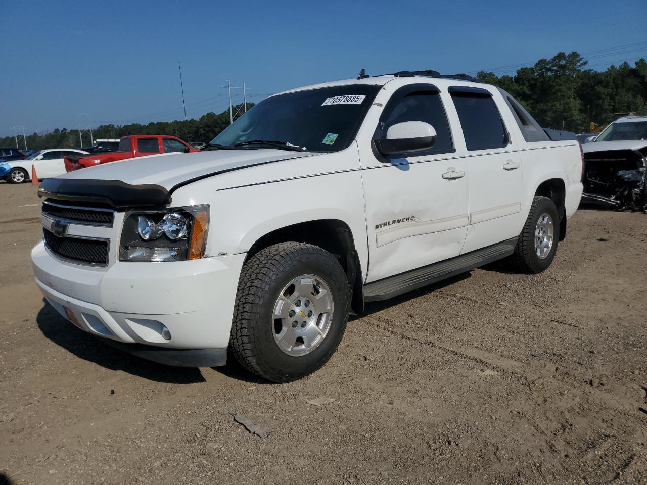 CHEVROLET AVALANCHE 2011