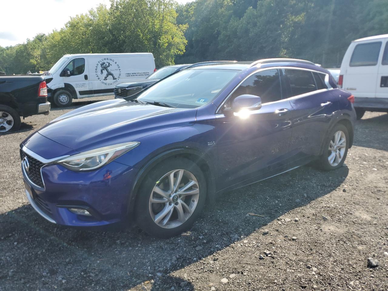 INFINITI QX30 BASE 2017
