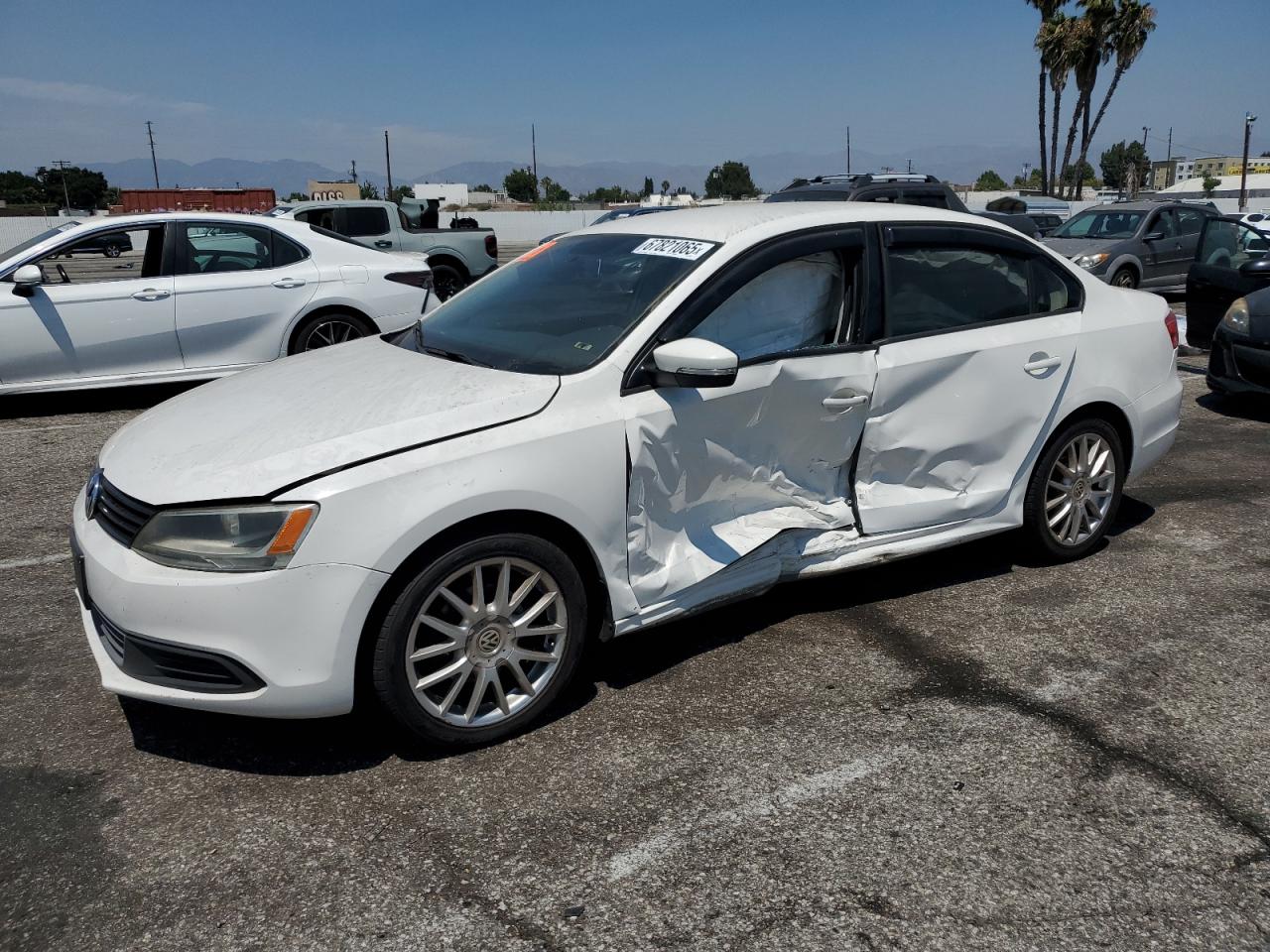 VOLKSWAGEN JETTA BASE 2021