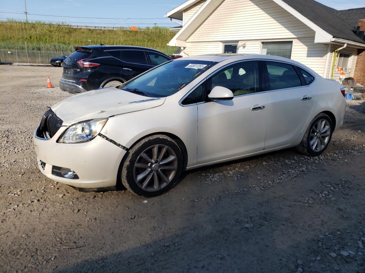BUICK VERANO 2012