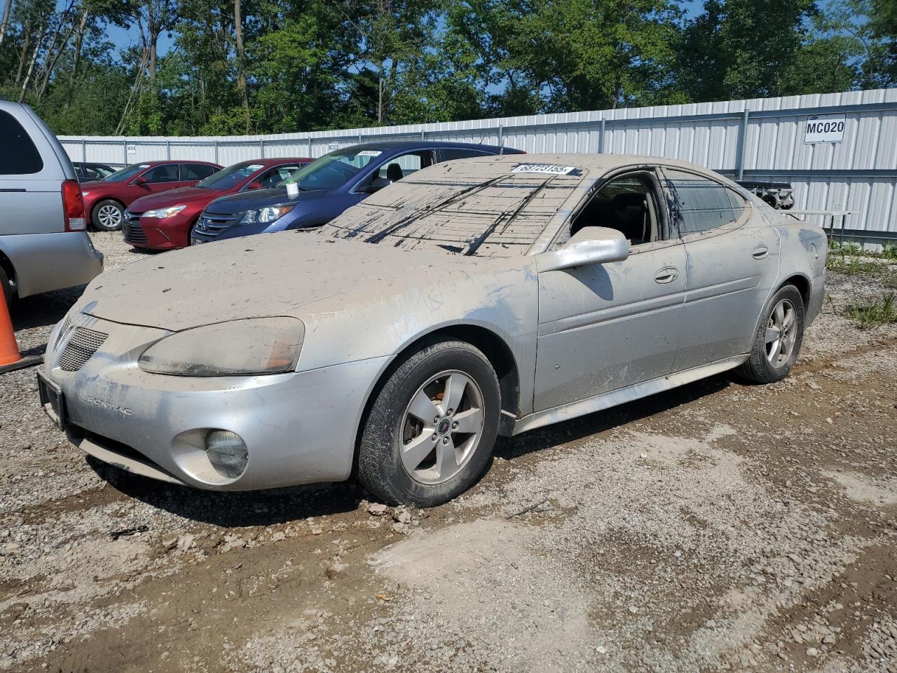 PONTIAC GRAND PRIX 2005