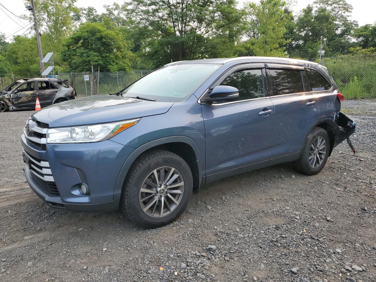 TOYOTA HIGHLANDER 2019