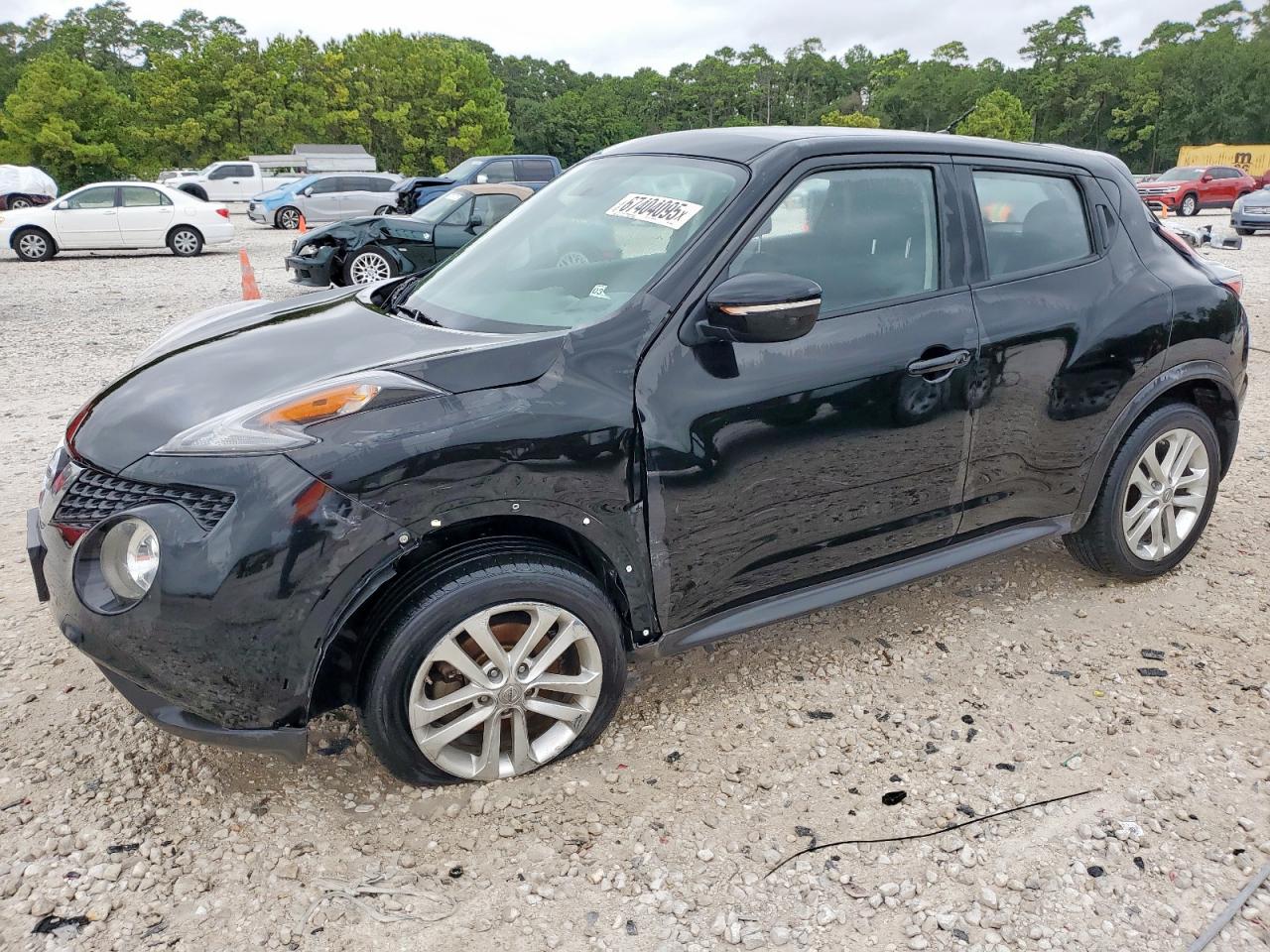 NISSAN JUKE S 2015