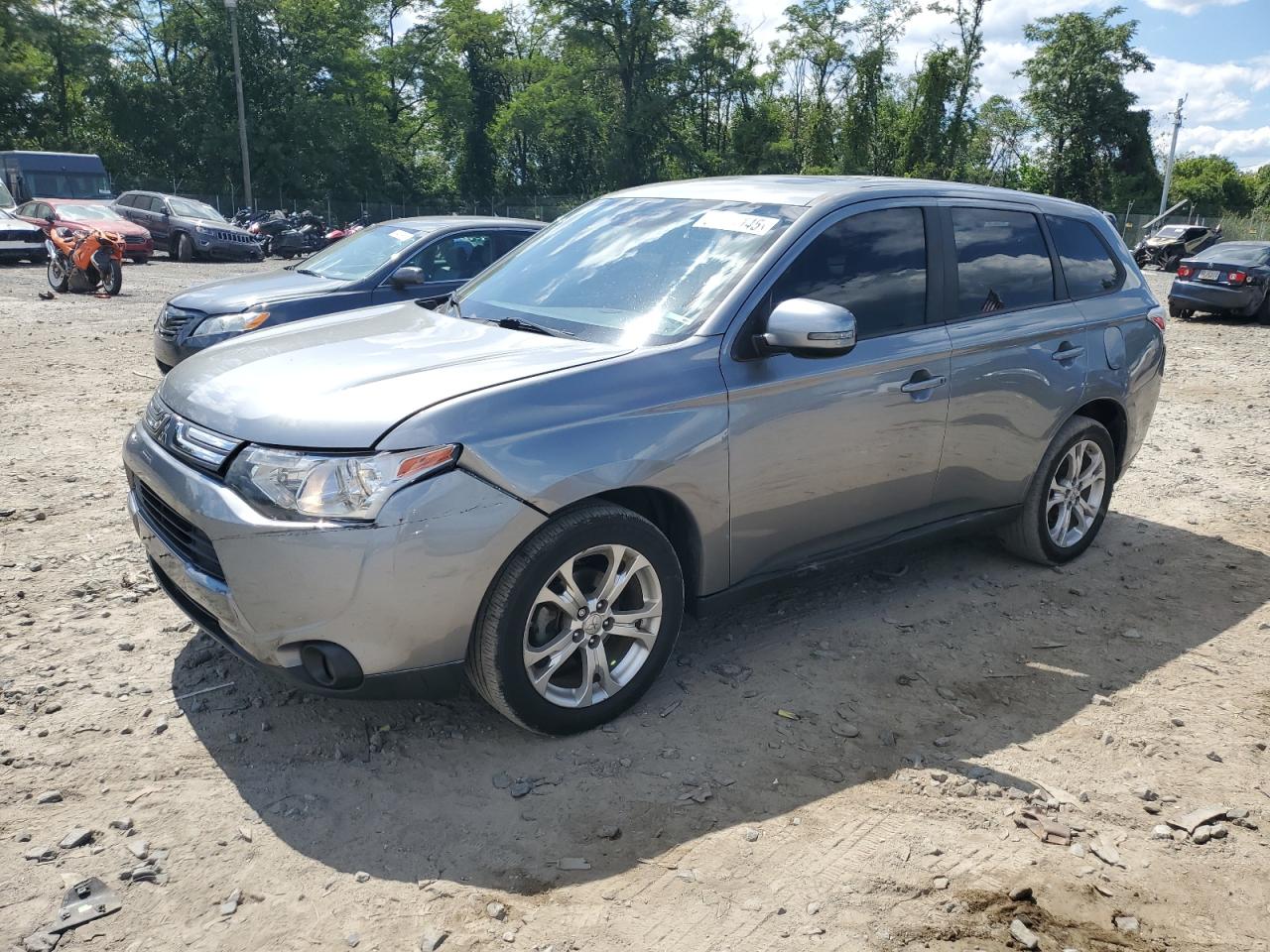 MITSUBISHI OUTLANDER 2014