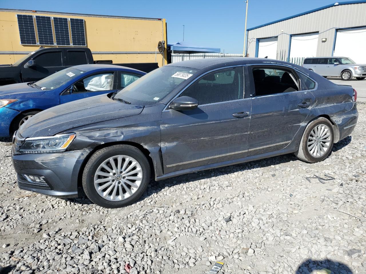 VOLKSWAGEN PASSAT SE 2016
