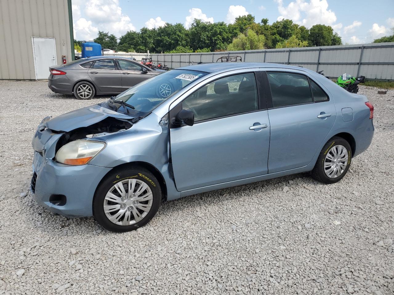 TOYOTA YARIS 2009
