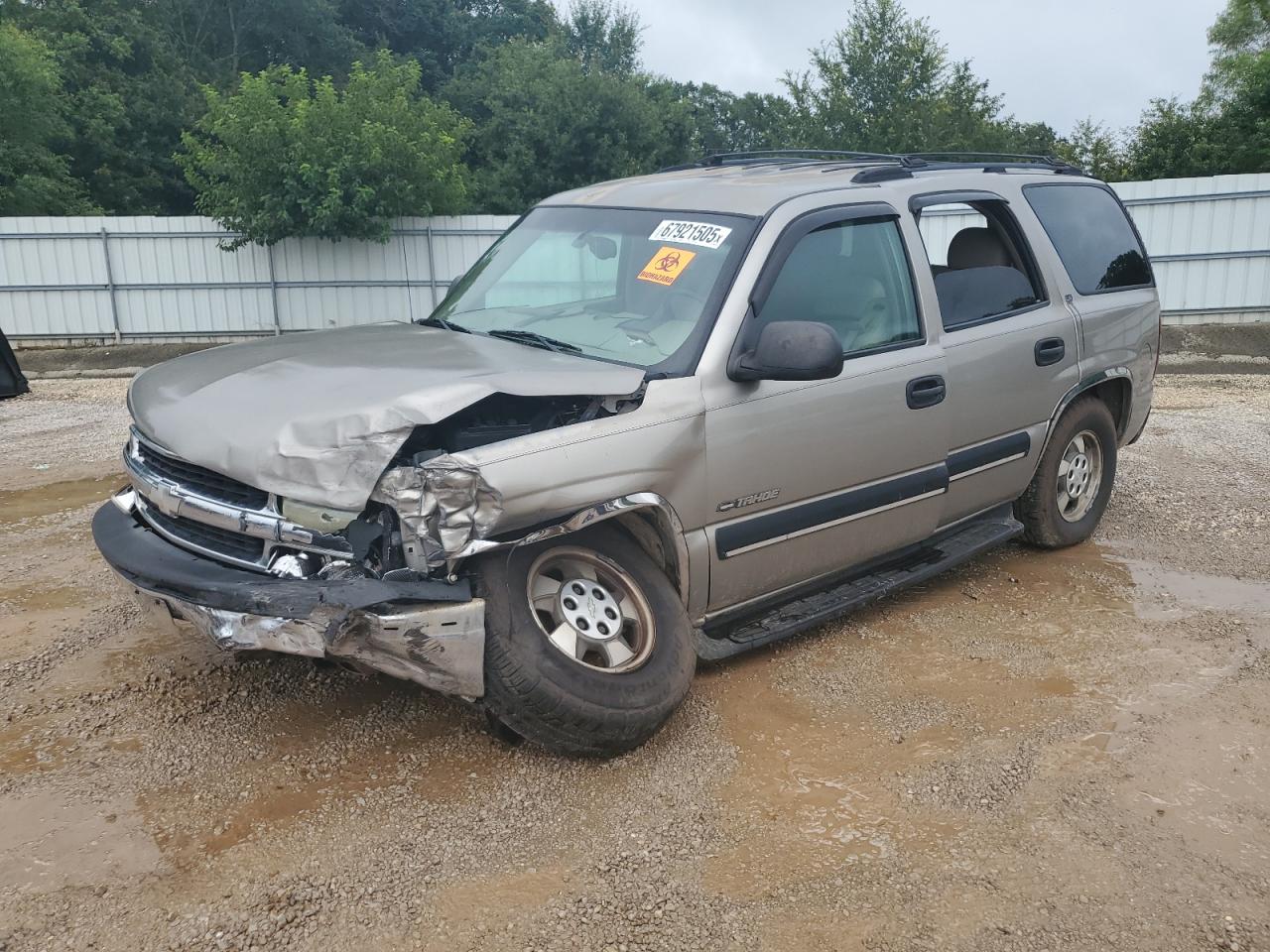 CHEVROLET TAHOE C1500 2001