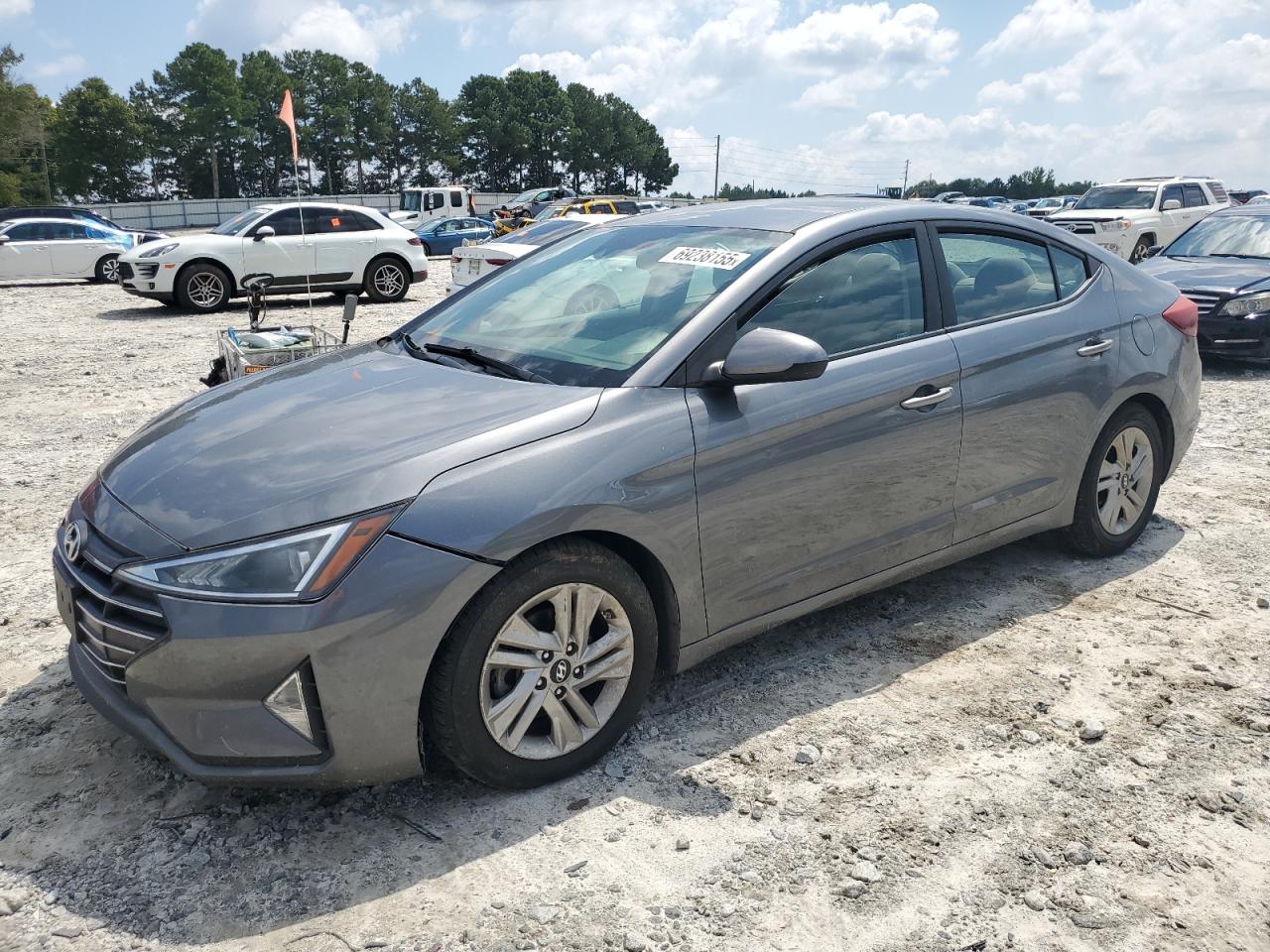 HYUNDAI ELANTRA SE 2019