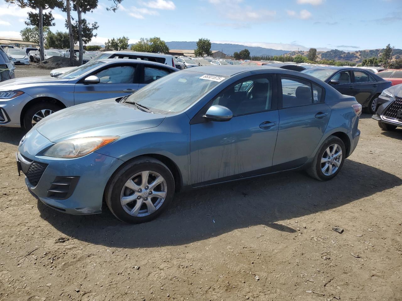 MAZDA 3 I 2010