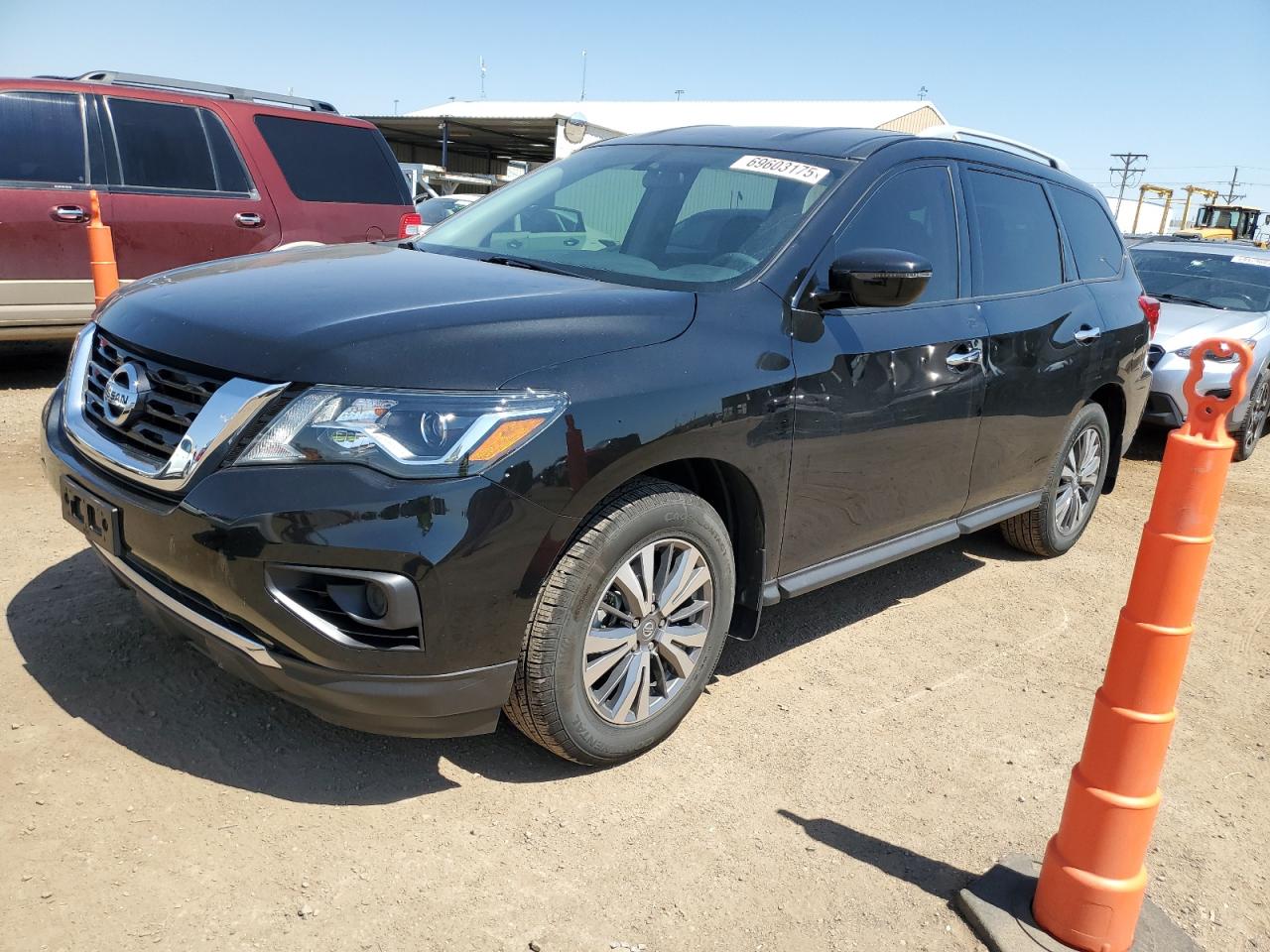 NISSAN PATHFINDER 2020