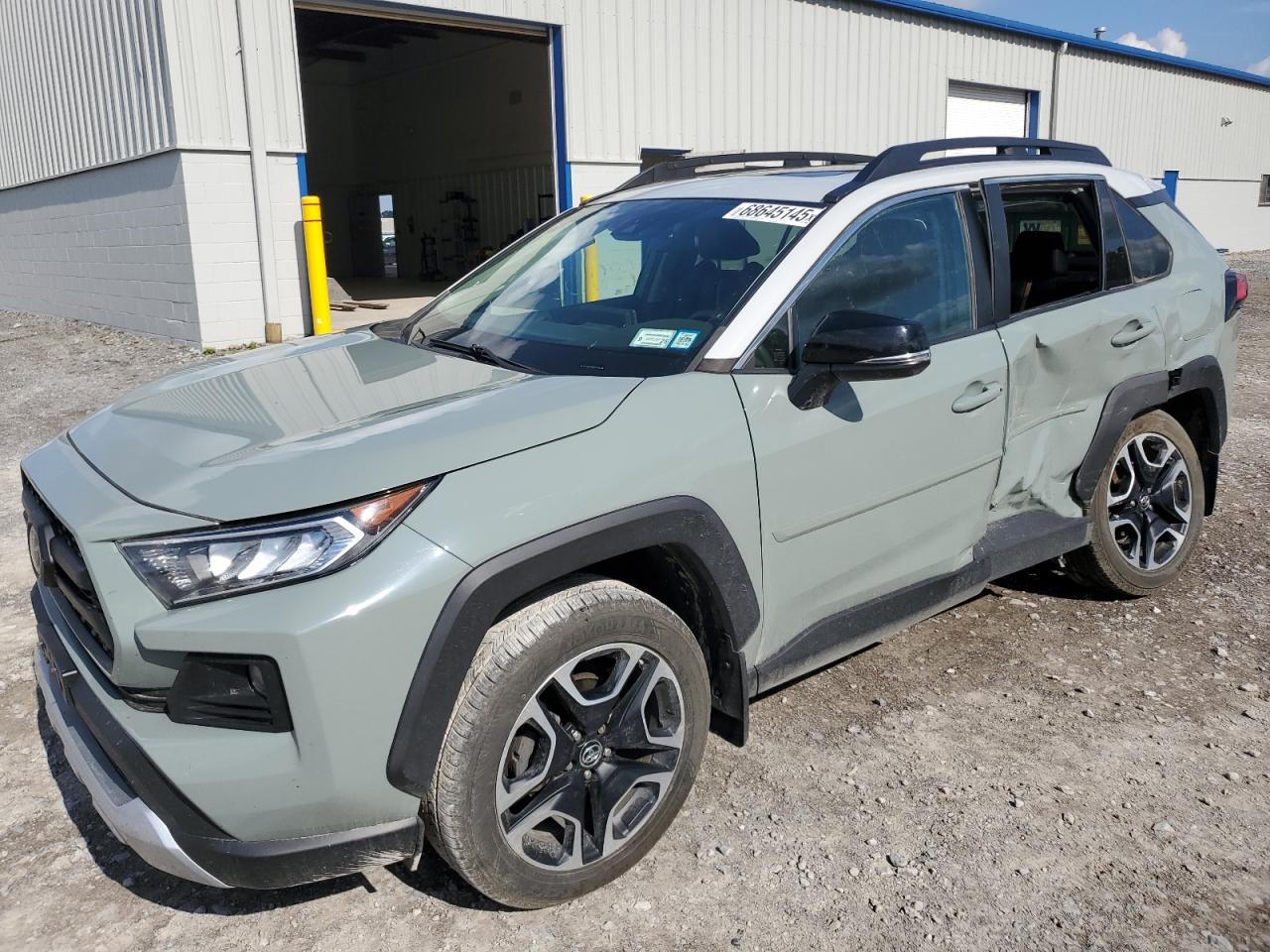 TOYOTA RAV4 ADVEN 2019