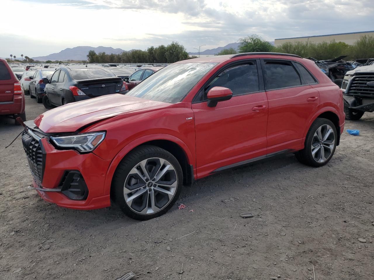 AUDI Q3 PREMIUM 2021