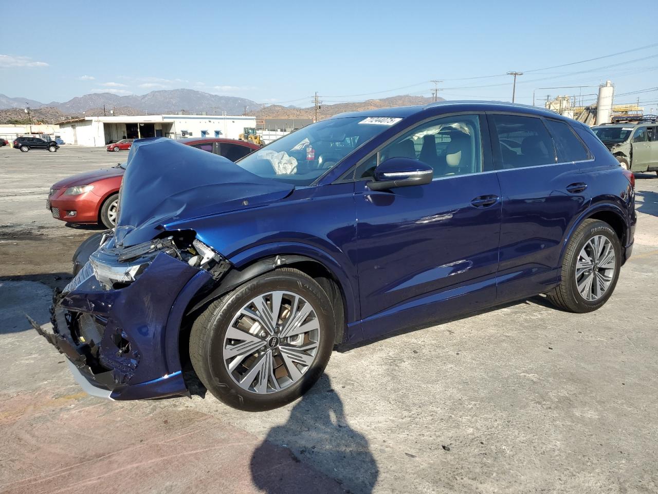 AUDI Q4 E-TRON PREMIUM 2025