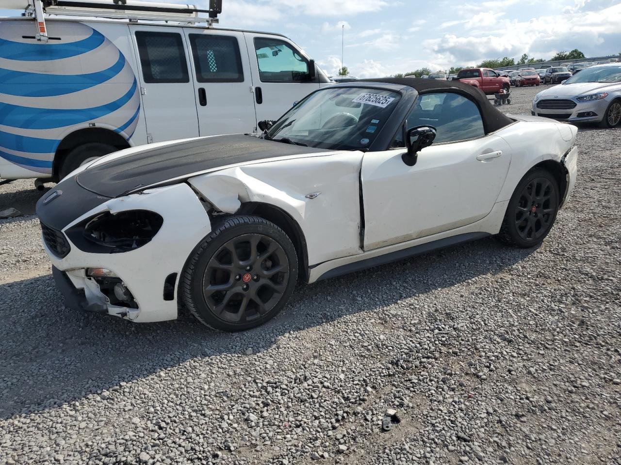 FIAT 124 SPIDER 2017
