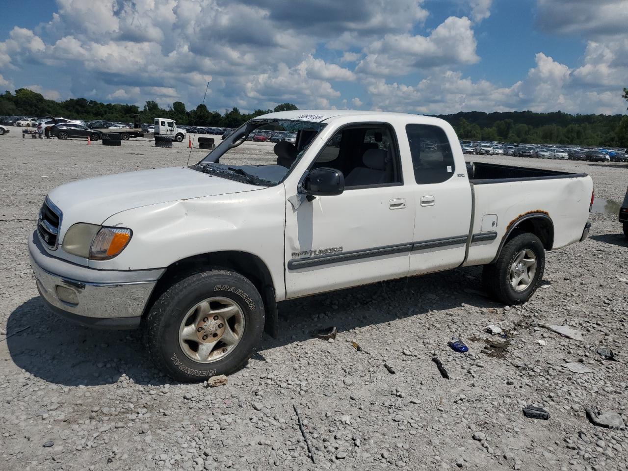 TOYOTA TUNDRA ACC 2000