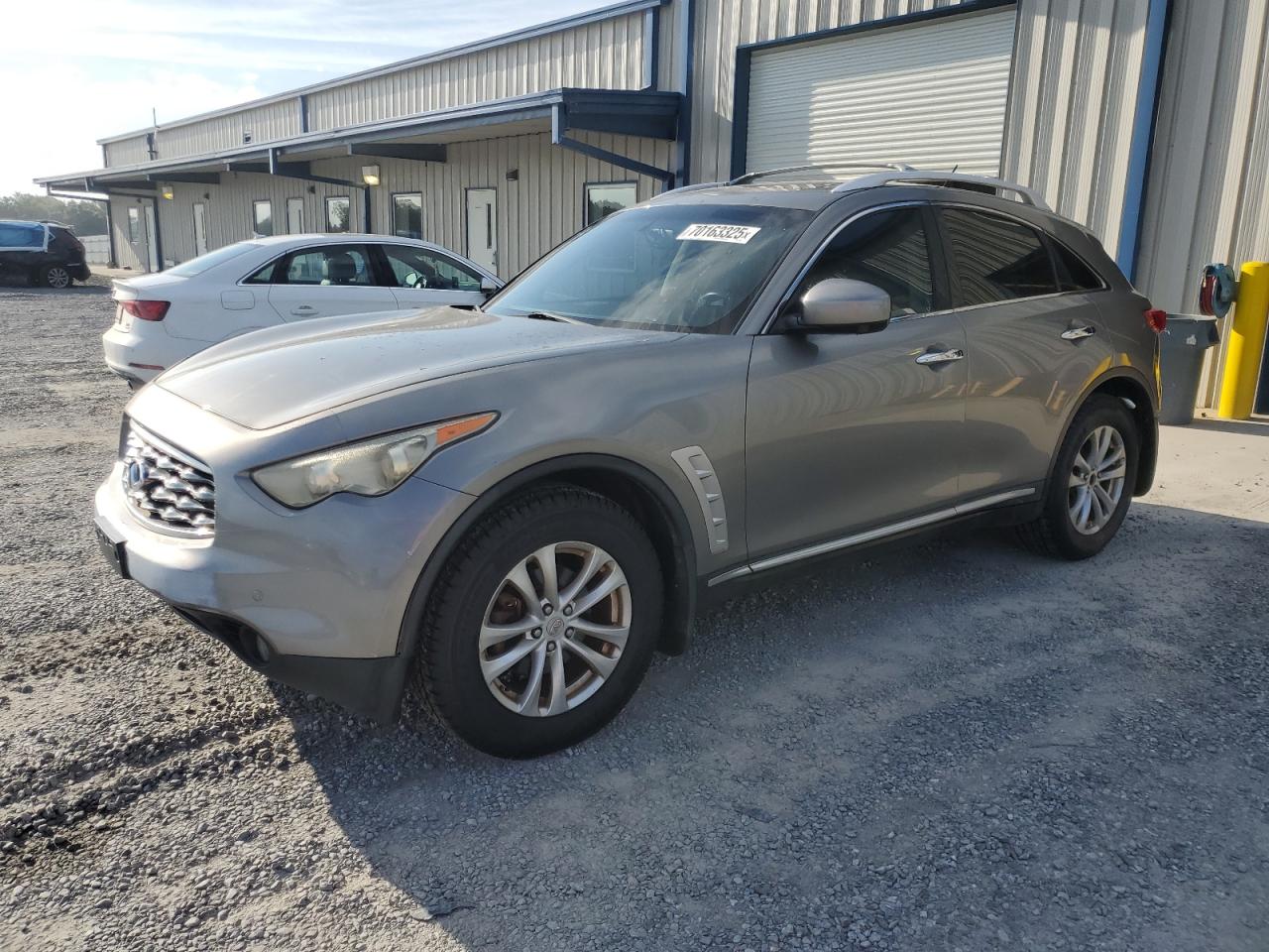 INFINITI FX35 2011