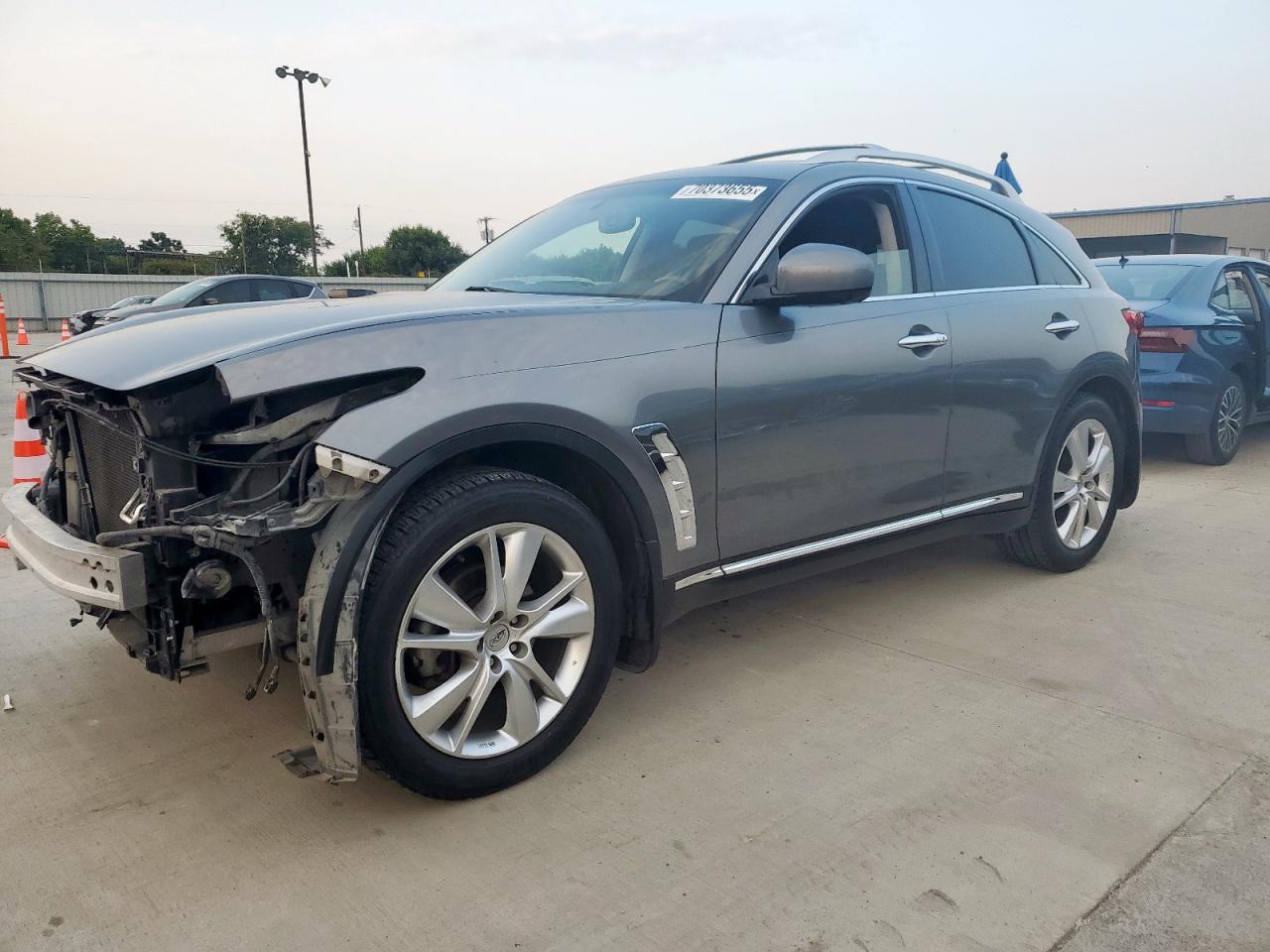 INFINITI FX35 2012