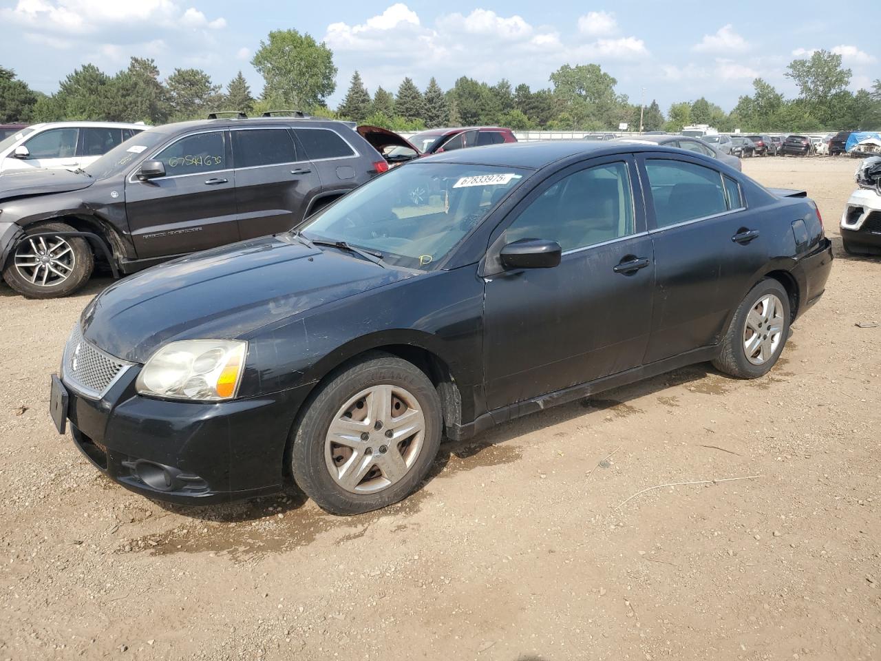 MITSUBISHI GALANT ES 2012