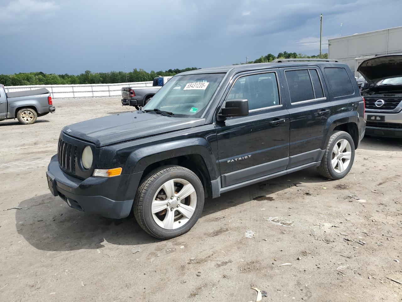 JEEP PATRIOT LATITUDE 2013