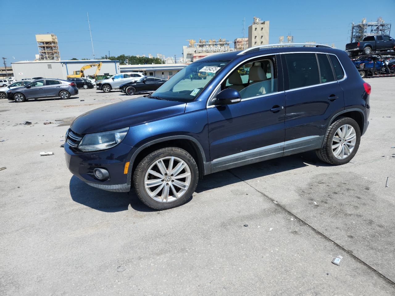 VOLKSWAGEN TIGUAN S 2015