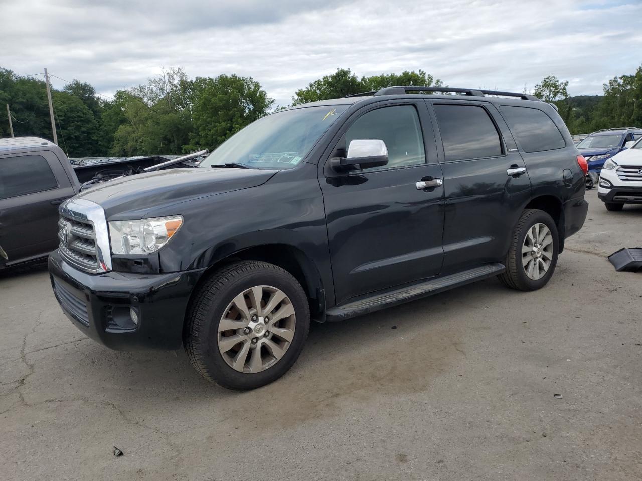 TOYOTA SEQUOIA LIMITED 2015